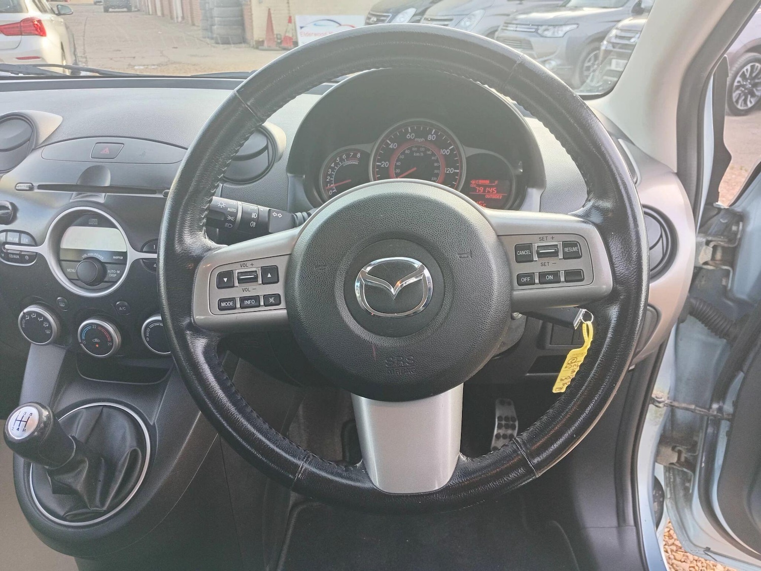 Used Mazda Mazda2 2009 for sale - 77657523: Photo 15