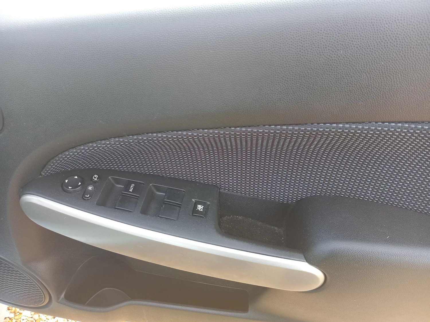 Used Mazda Mazda2 2009 for sale - 77657523: Photo 18