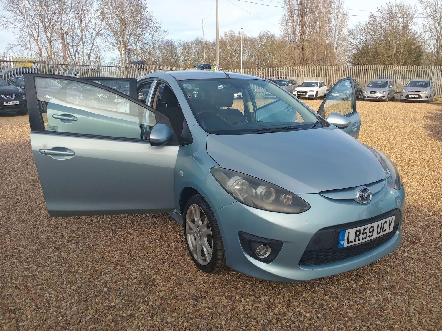 Used Mazda Mazda2 2009 for sale - 77657523: Photo 7