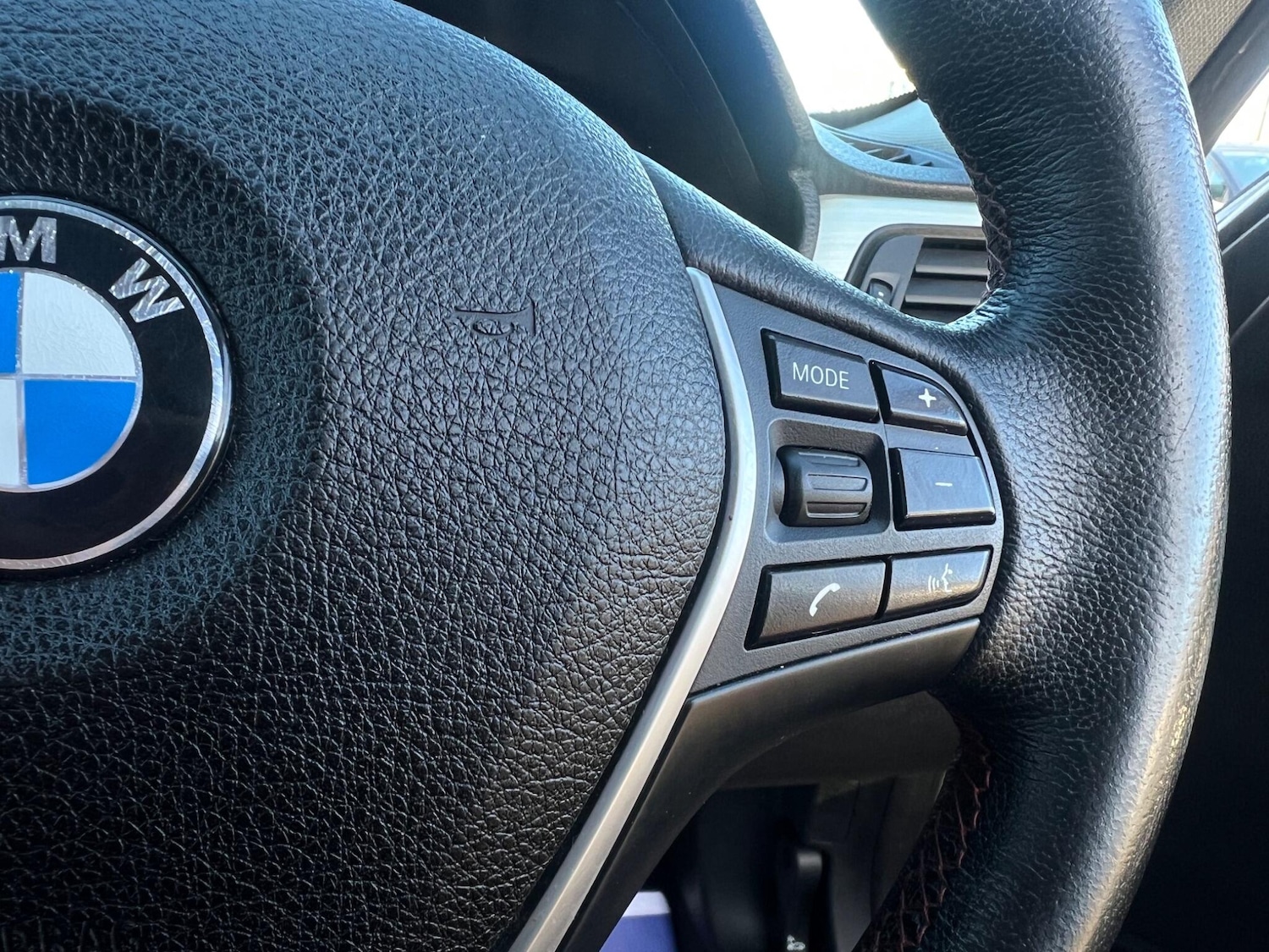 Used BMW 3 Series 2014 for sale - 77016072: Photo 30