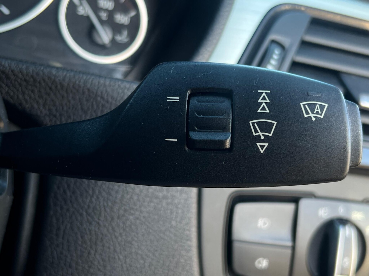 Used BMW 3 Series 2014 for sale - 77016072: Photo 33