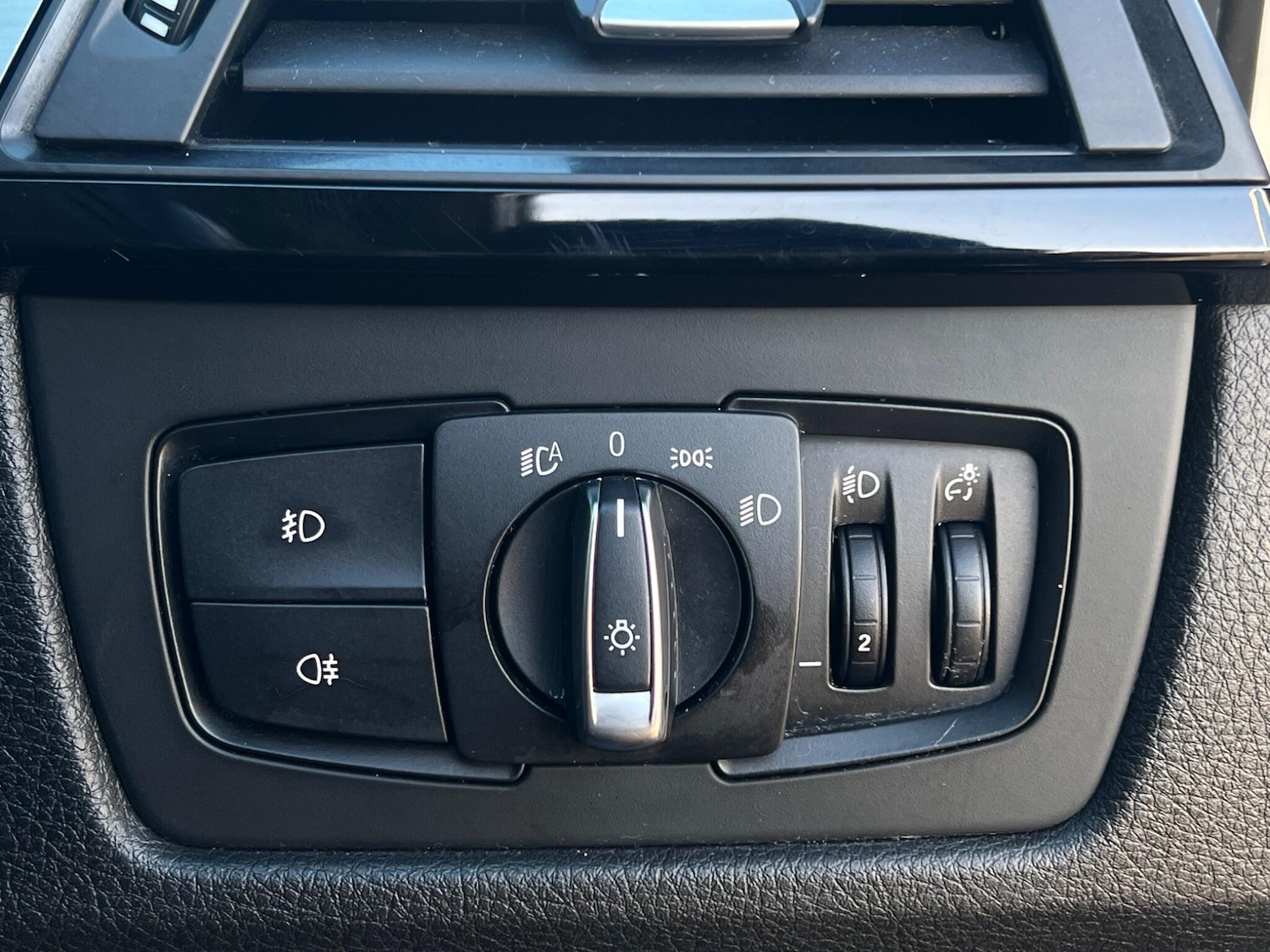 Used BMW 3 Series 2014 for sale - 77016072: Photo 35