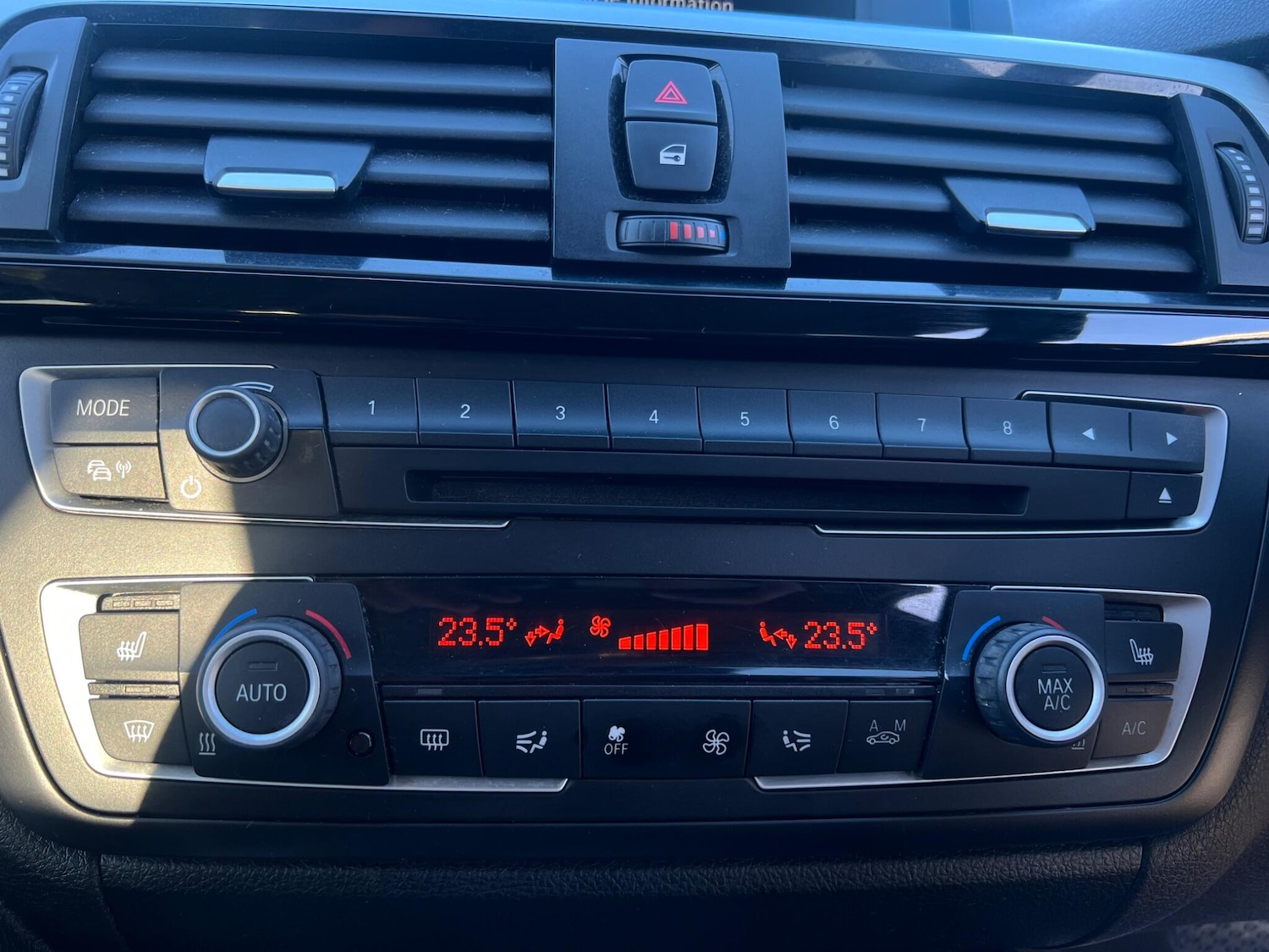 Used BMW 3 Series 2014 for sale - 77016072: Photo 45