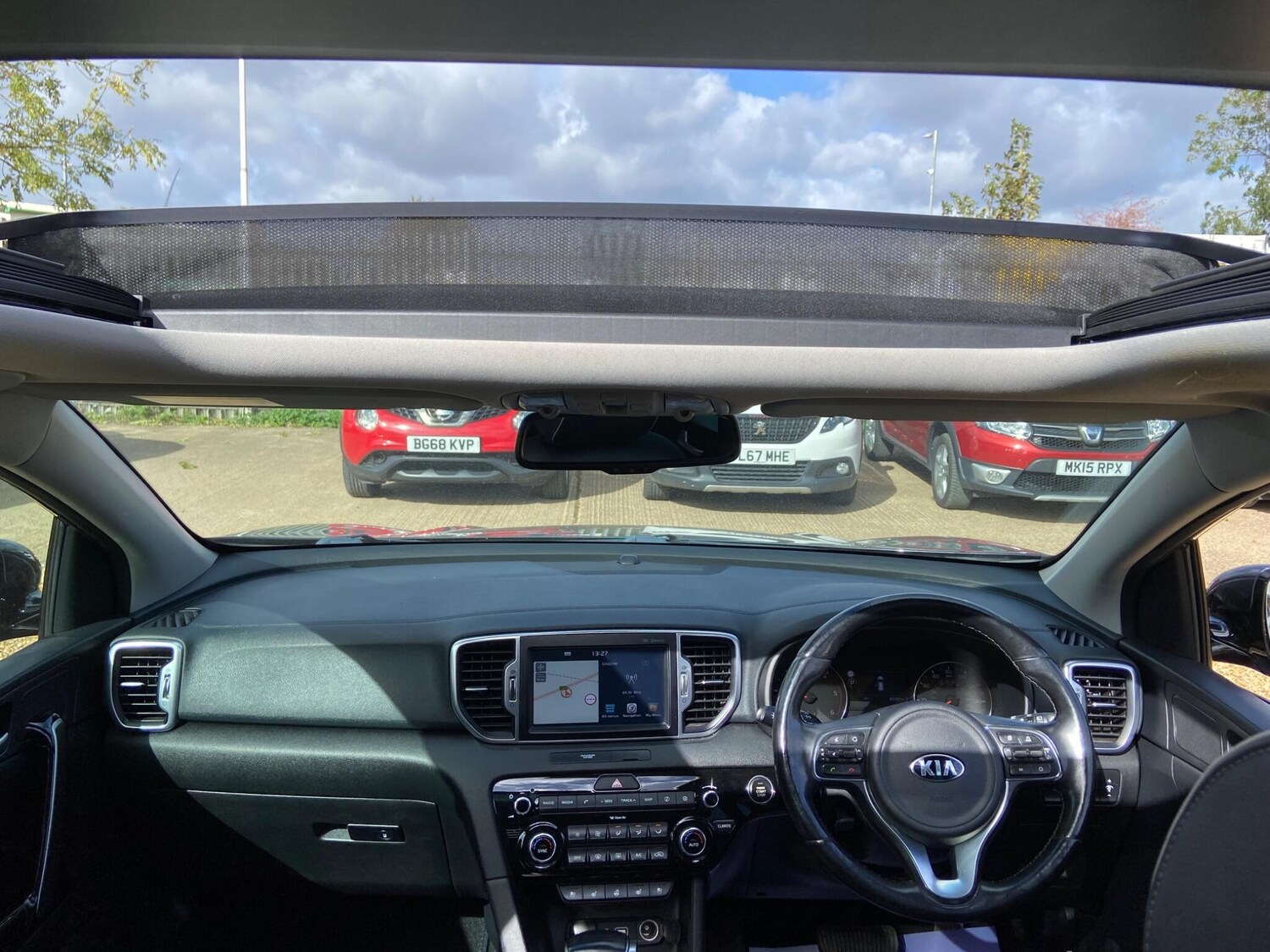 Used Kia Sportage 2017 for sale - 76159205: Photo 32