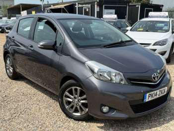 Used Toyota Yaris 2014 for sale - 74985928: Photo