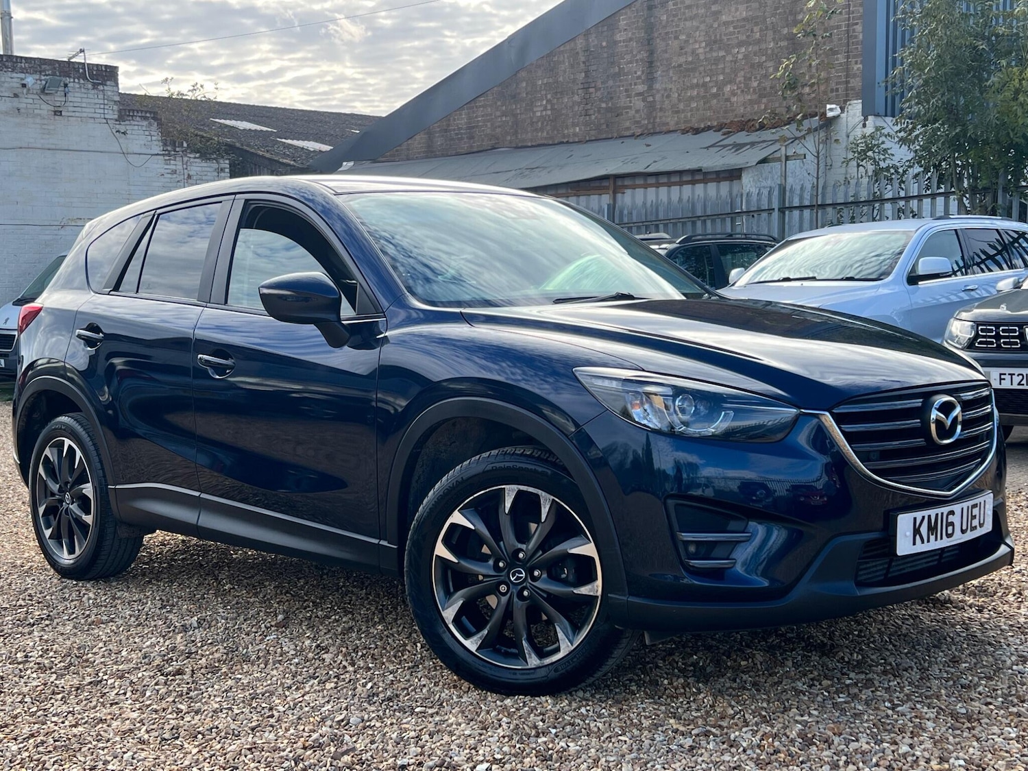 Used Mazda CX-5 2016 for sale - 77067303: Photo 2
