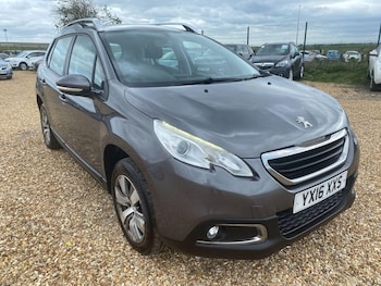 Used Peugeot 2008 2016 for sale - 78275702: Photo