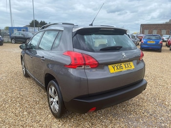 Used Peugeot 2008 2016 for sale - 78275702: Photo