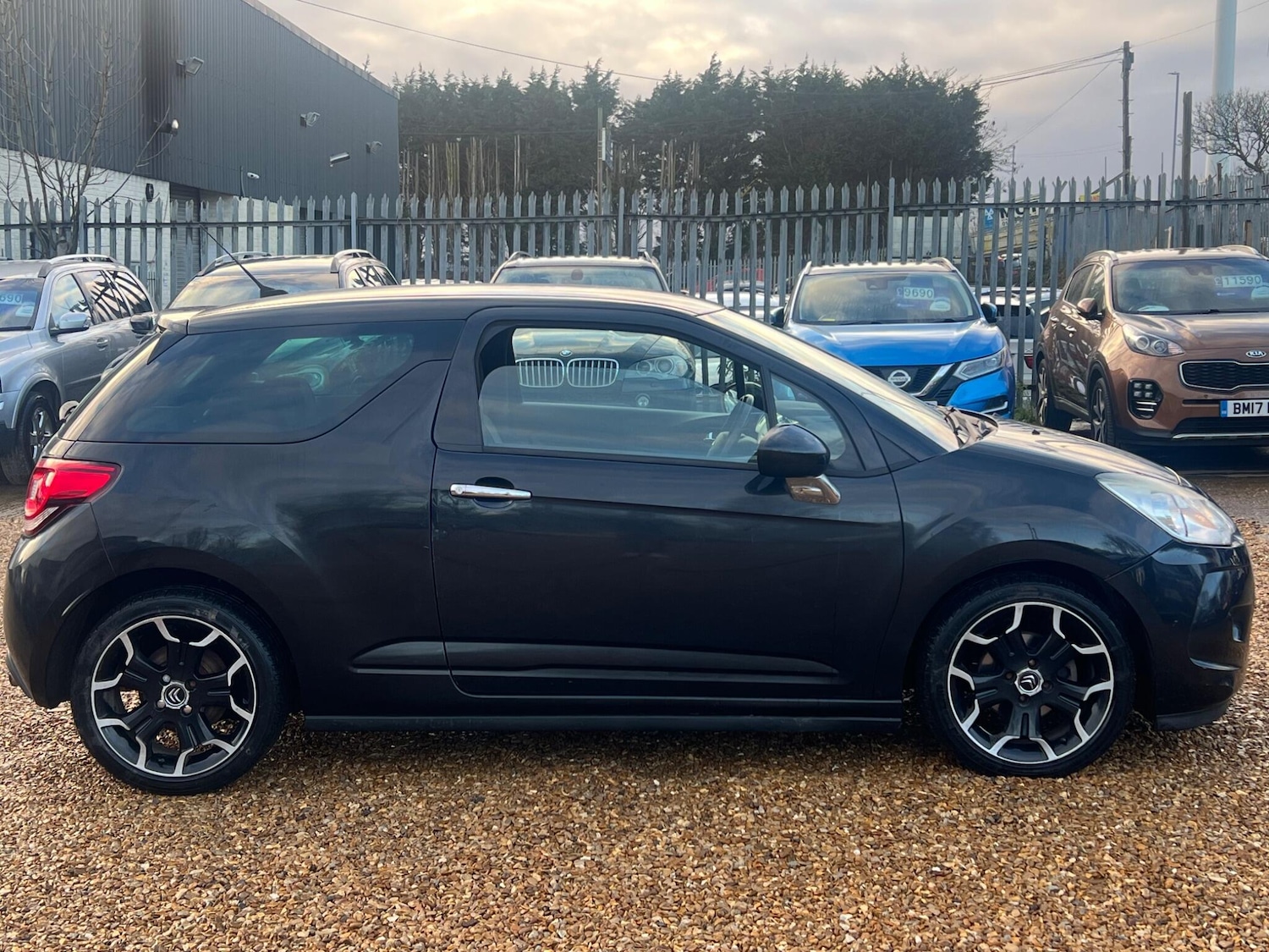 Used Citroen DS3 2010 for sale - 77074964: Photo 7