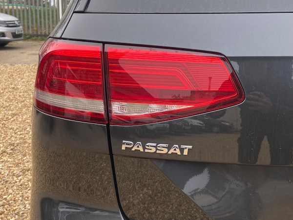 Used Volkswagen Passat 2017 for sale - 76200398: Photo 17