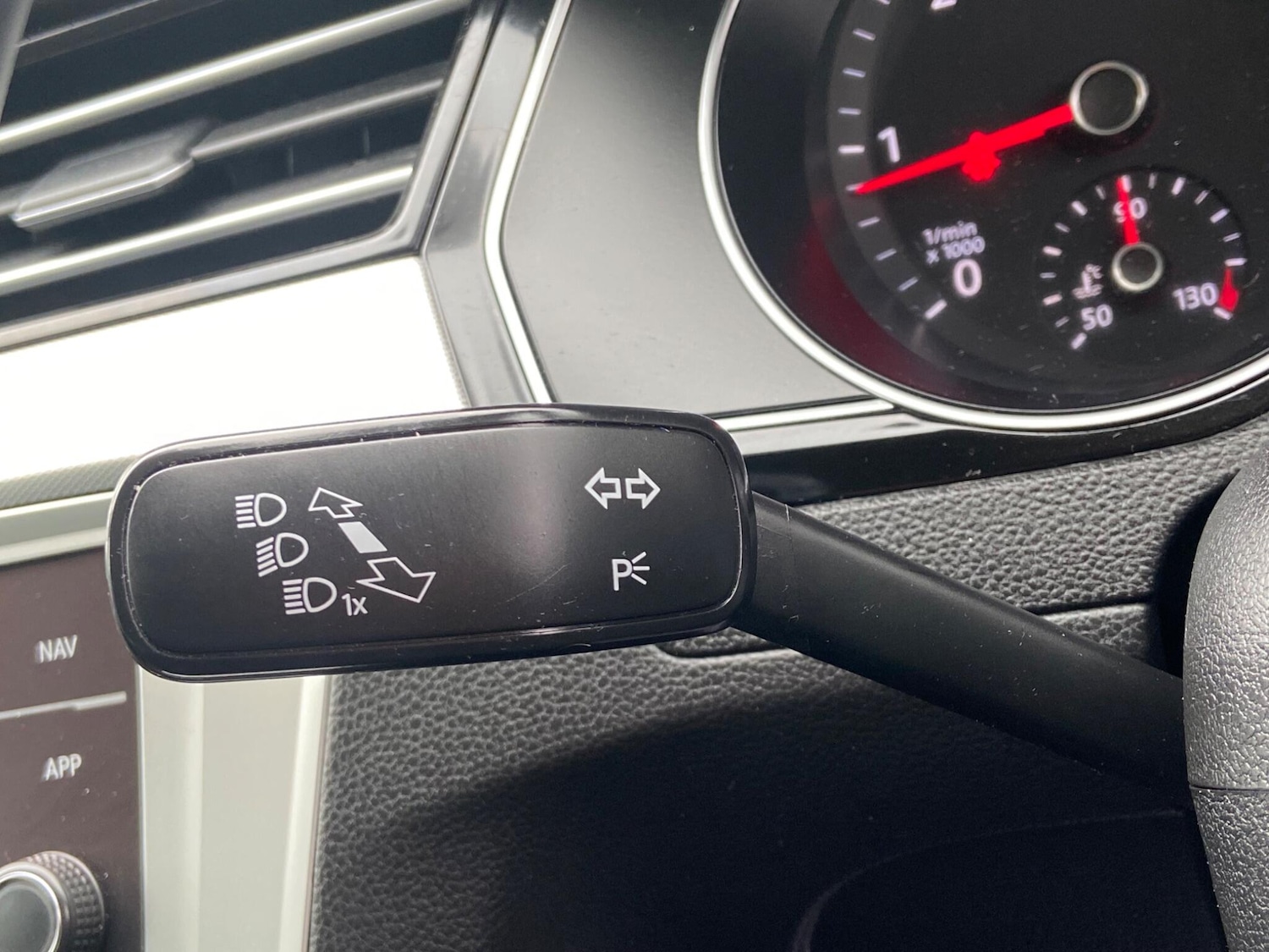 Used Volkswagen Passat 2017 for sale - 76200398: Photo 34