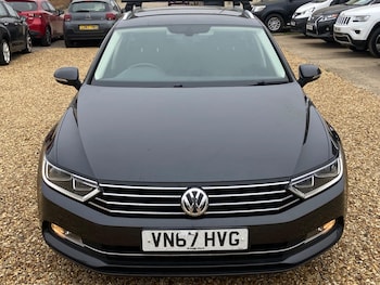 Used Volkswagen Passat 2017 for sale - 76200398: Photo 3