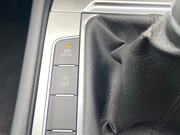 Used Volkswagen Passat 2017 for sale - 76200398: Photo 48
