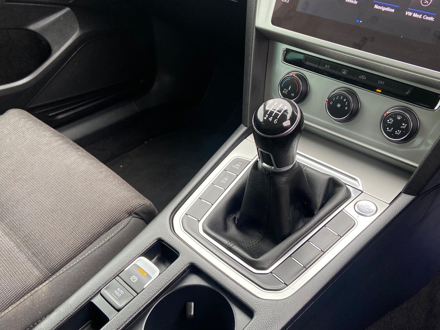 Used Volkswagen Passat 2017 for sale - 76200398: Photo 49