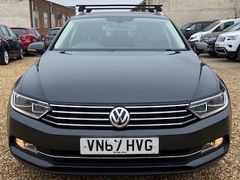 Used Volkswagen Passat 2017 for sale - 76200398: Photo 4