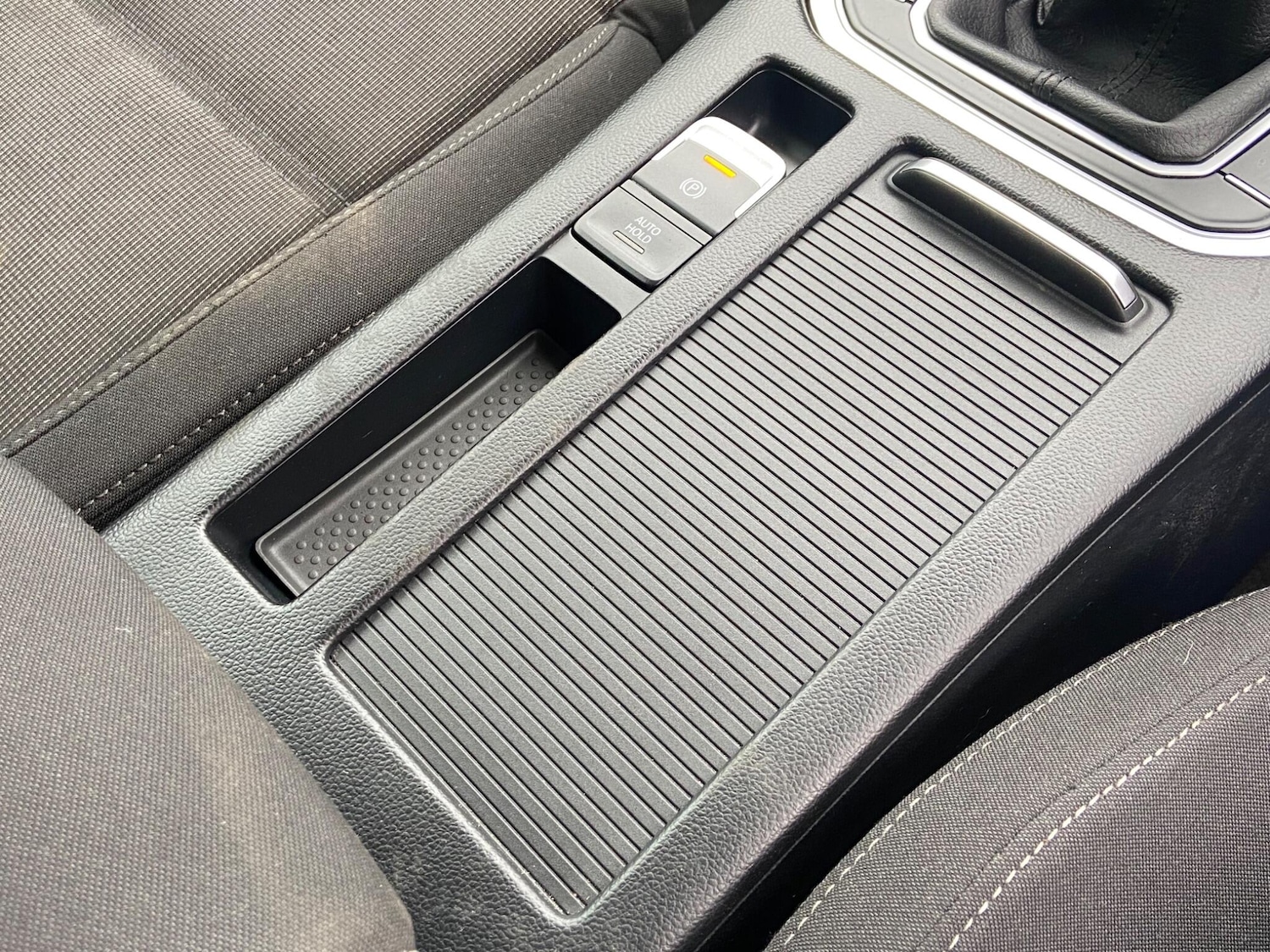 Used Volkswagen Passat 2017 for sale - 76200398: Photo 51