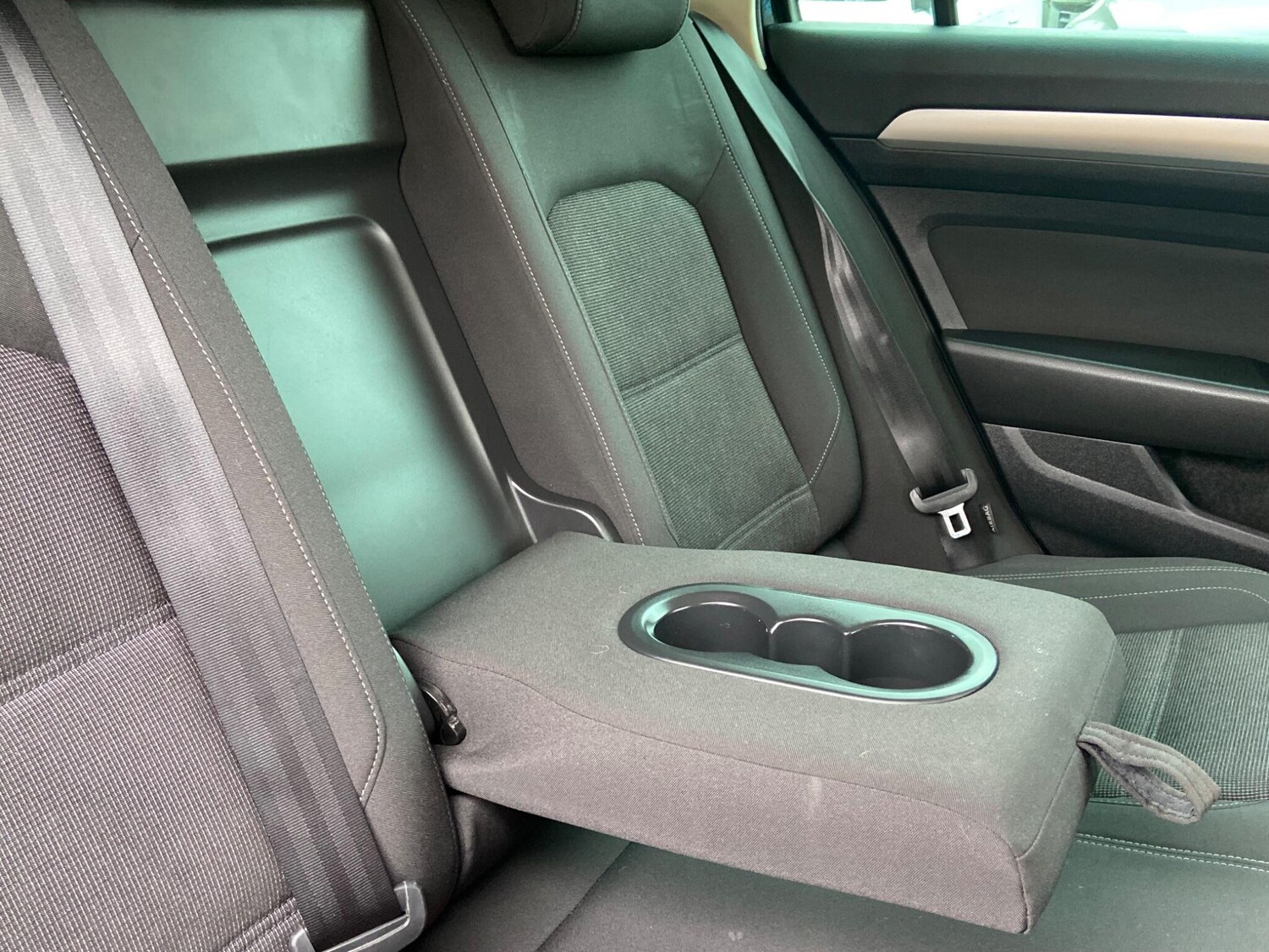 Used Volkswagen Passat 2017 for sale - 76200398: Photo 62