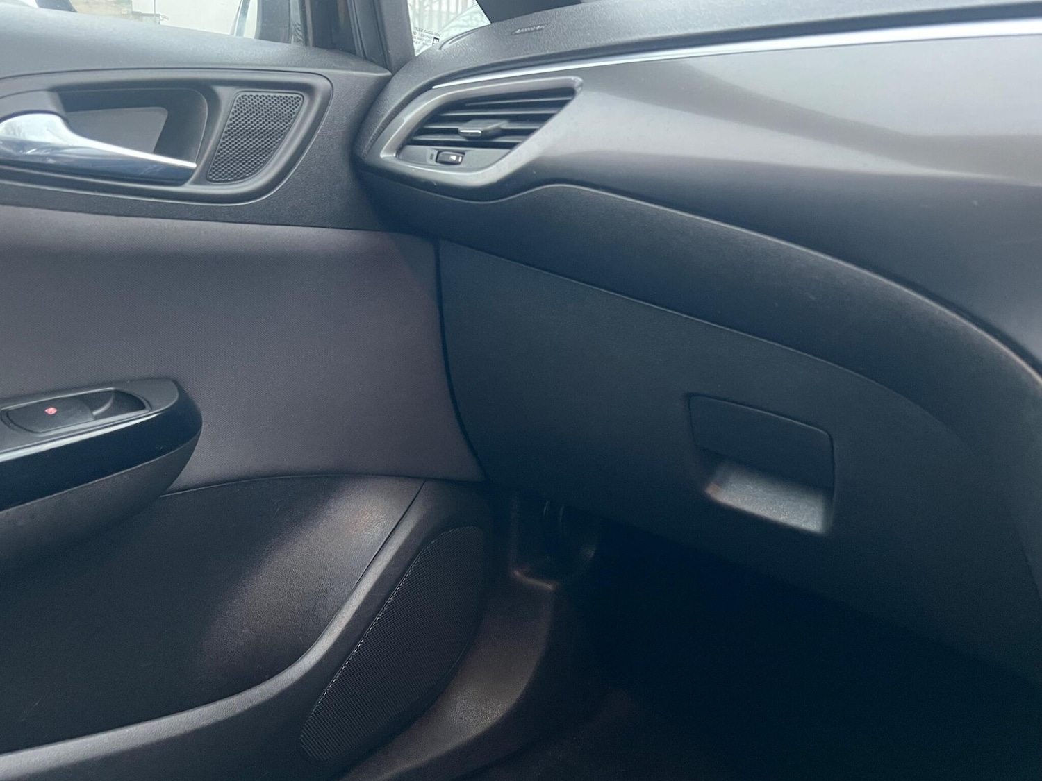 Used Vauxhall Corsa 2016 for sale - 77174434: Photo 47