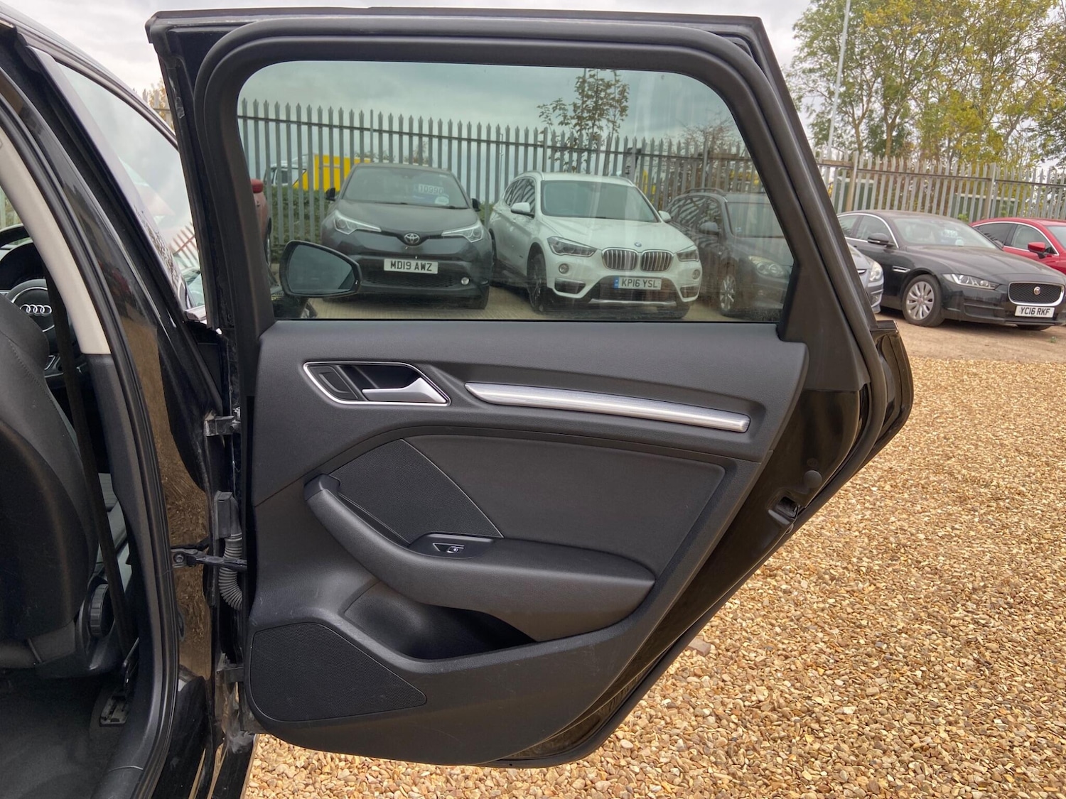 Used Audi A3 2015 for sale - 76121627: Photo 51