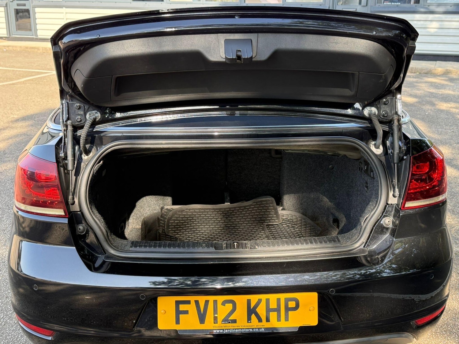 Used Volkswagen Golf 2012 for sale - 76179868: Photo 10