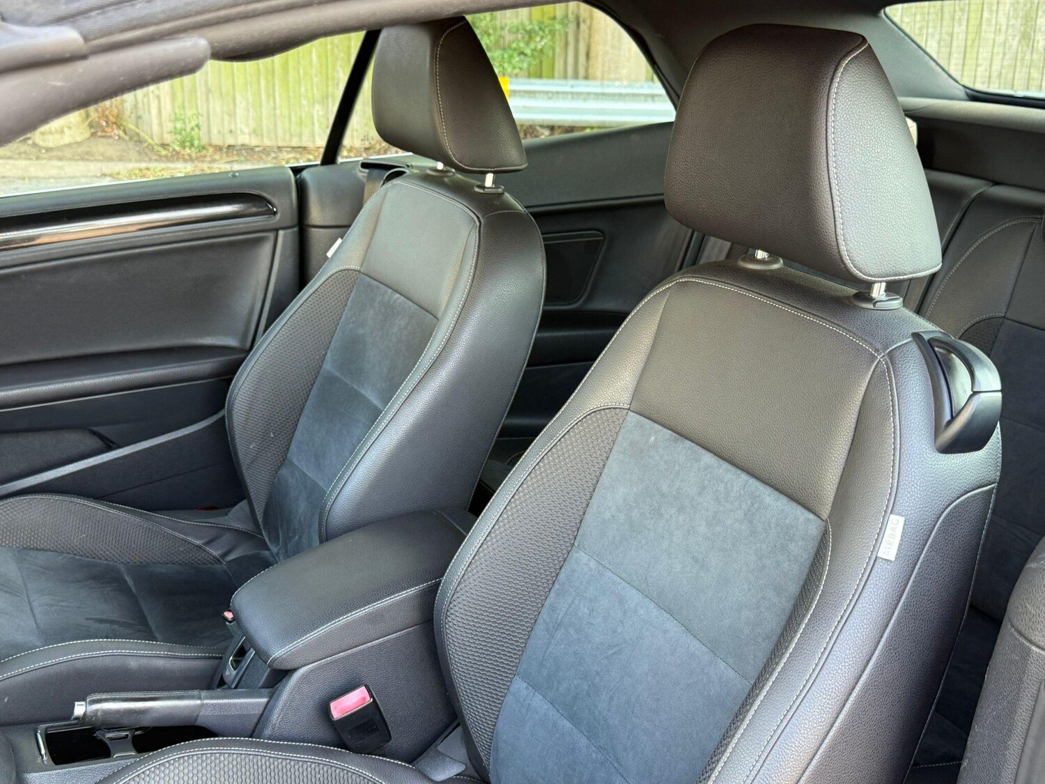 Used Volkswagen Golf 2012 for sale - 76179868: Photo 37