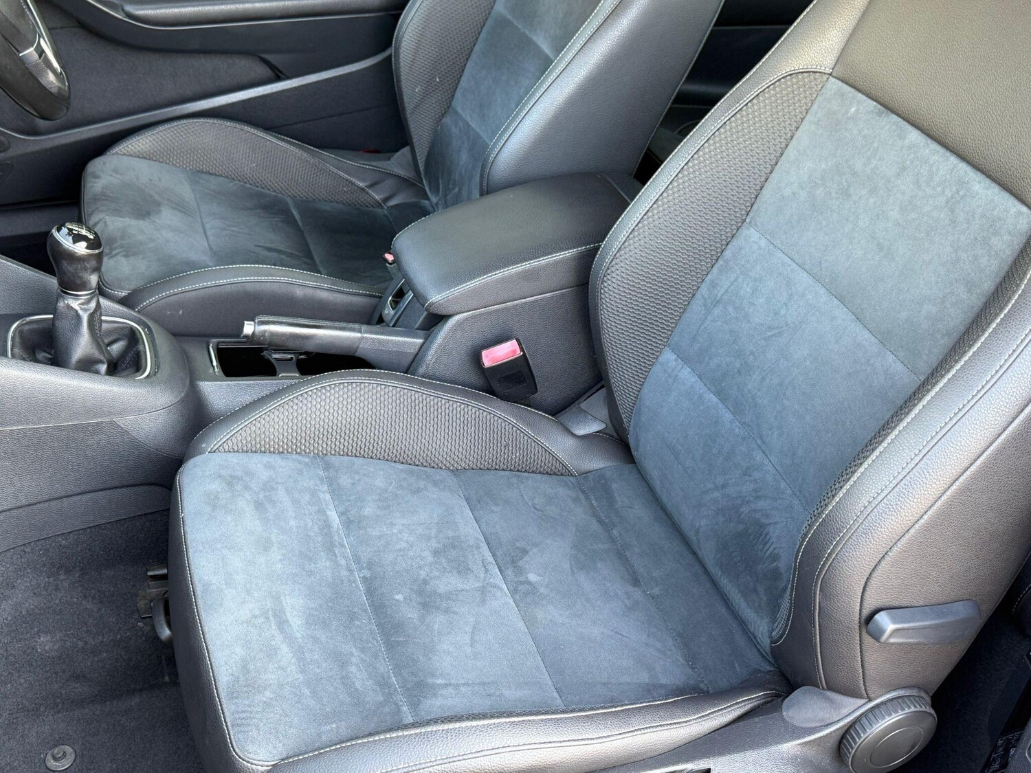 Used Volkswagen Golf 2012 for sale - 76179868: Photo 38