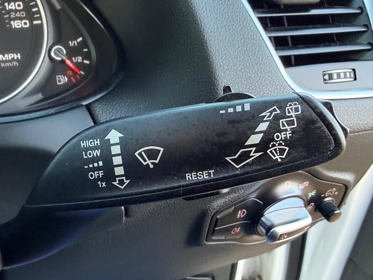 Used Audi Q5 2014 for sale - 76887376: Photo 26