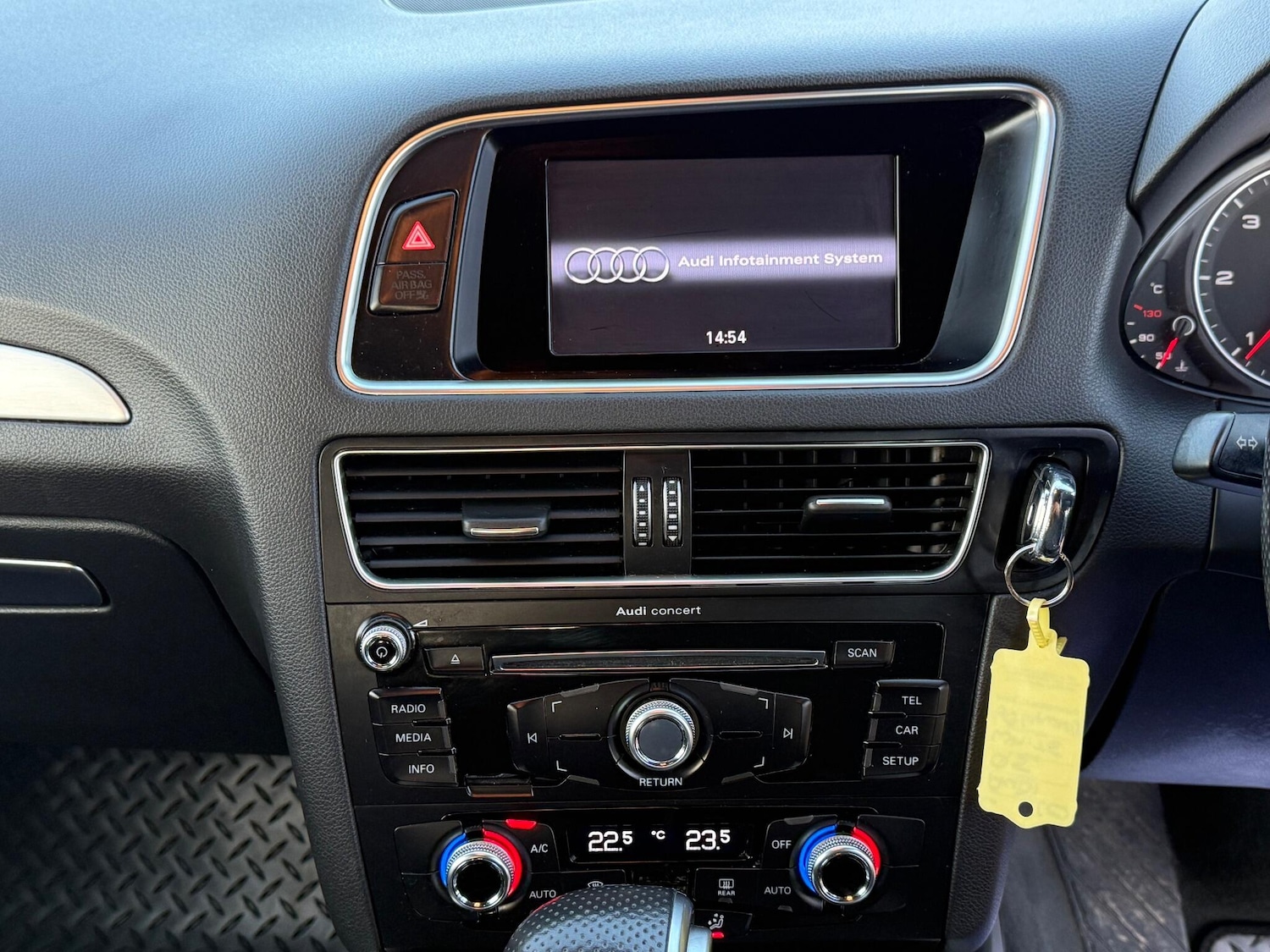 Used Audi Q5 2014 for sale - 76887376: Photo 34