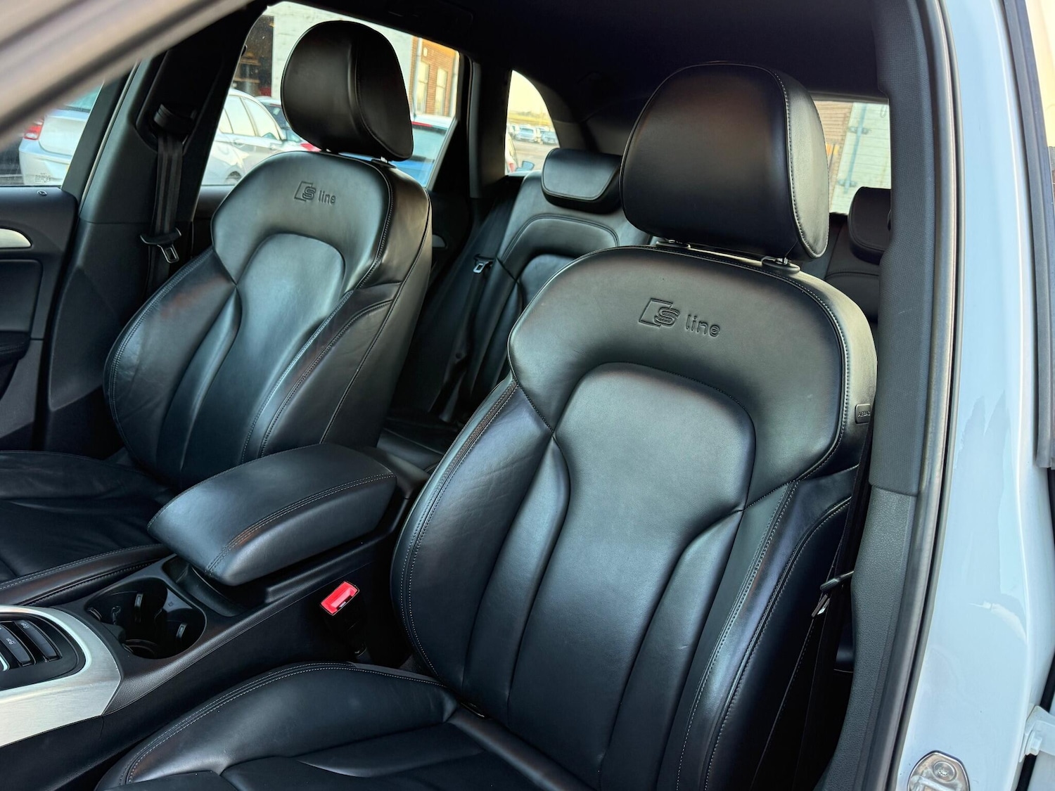 Used Audi Q5 2014 for sale - 76887376: Photo 46