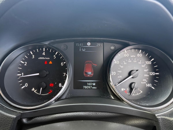 Used Nissan Qashqai 2016 for sale - 75600750: Photo 19