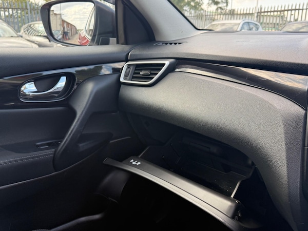 Used Nissan Qashqai 2016 for sale - 75600750: Photo 31