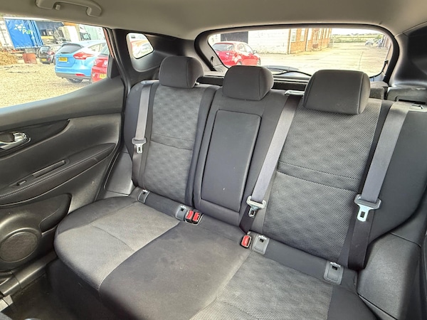 Used Nissan Qashqai 2016 for sale - 75600750: Photo 34