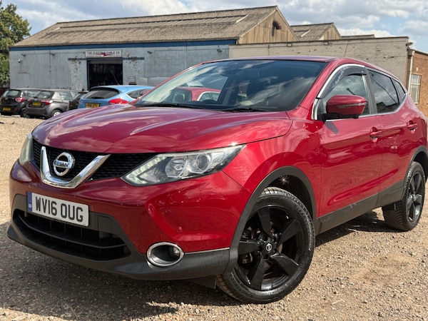 Used Nissan Qashqai 2016 for sale - 75600750: Photo 4