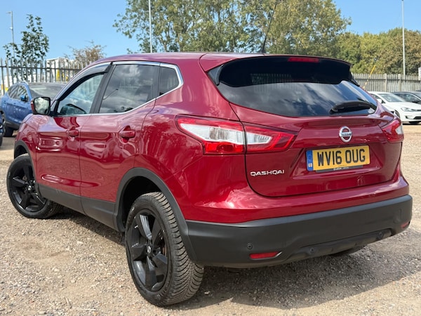 Used Nissan Qashqai 2016 for sale - 75600750: Photo 6