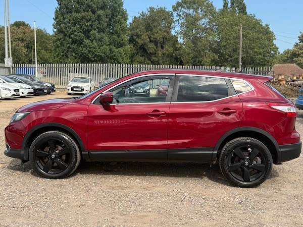 Used Nissan Qashqai 2016 for sale - 75600750: Photo 9