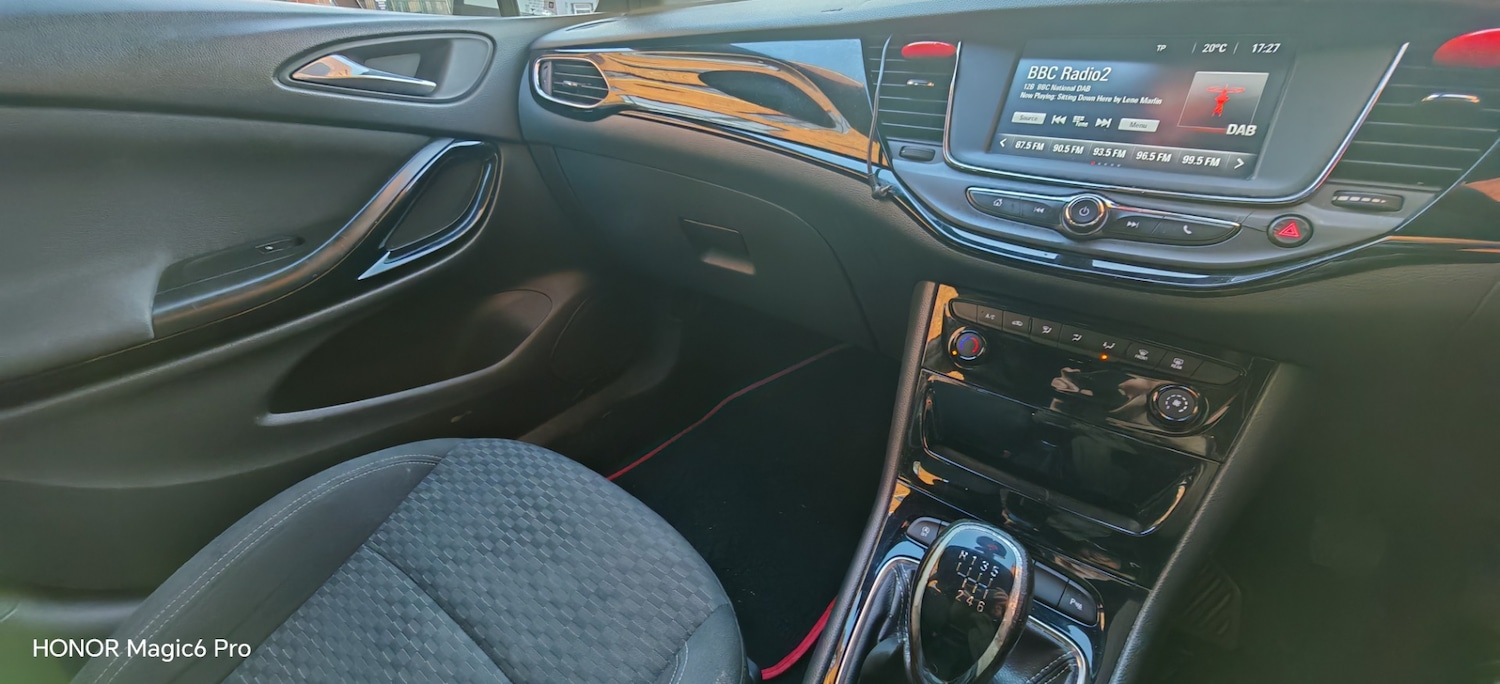 Used Vauxhall Astra 2017 for sale - 77938547: Photo 10