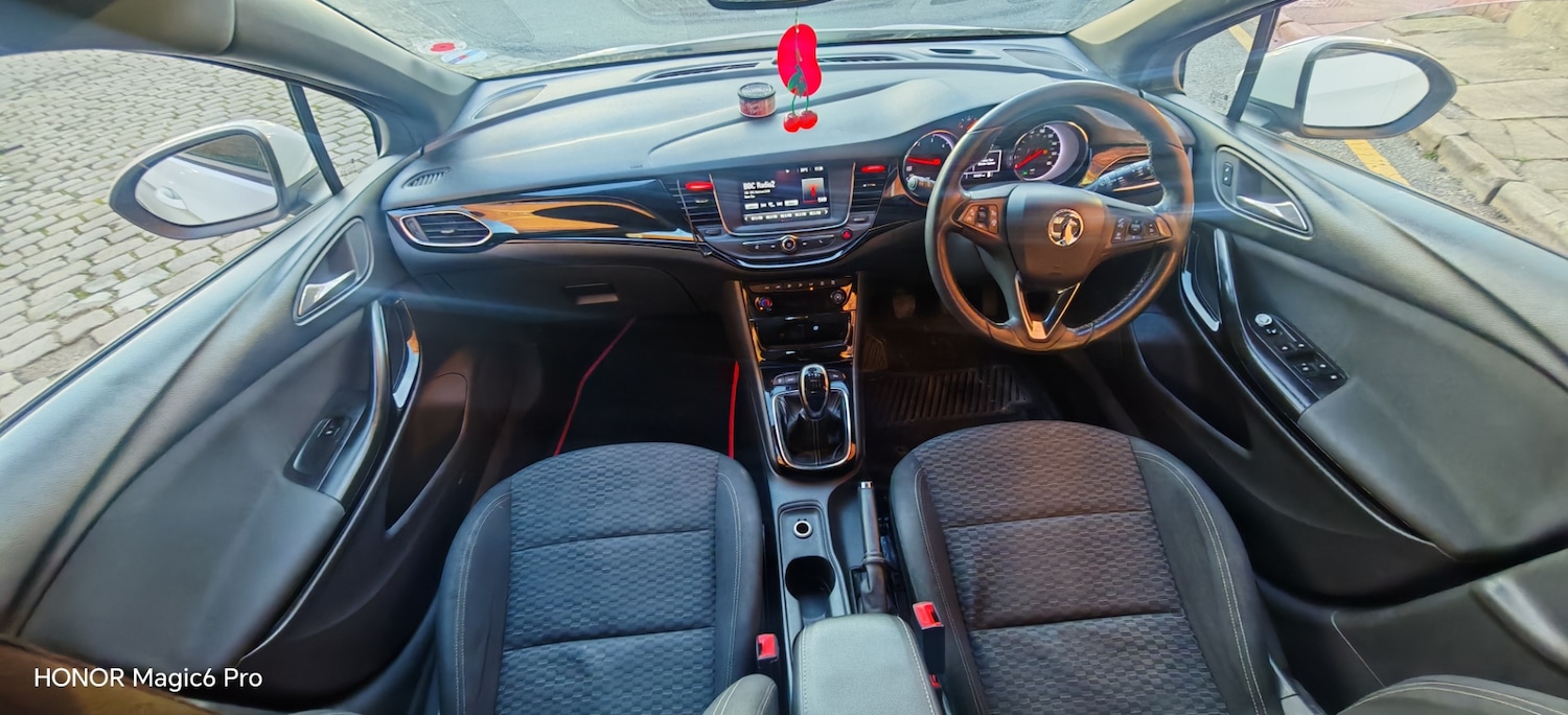 Used Vauxhall Astra 2017 for sale - 77938547: Photo 12