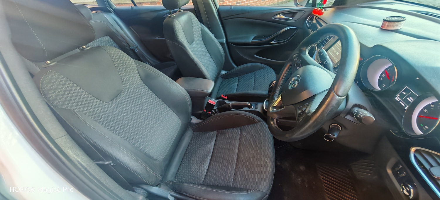 Used Vauxhall Astra 2017 for sale - 77938547: Photo 8