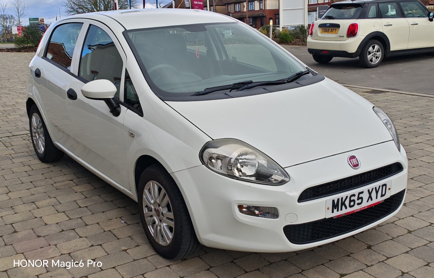 Used Fiat Punto 2015 for sale - 77736157: Photo 3