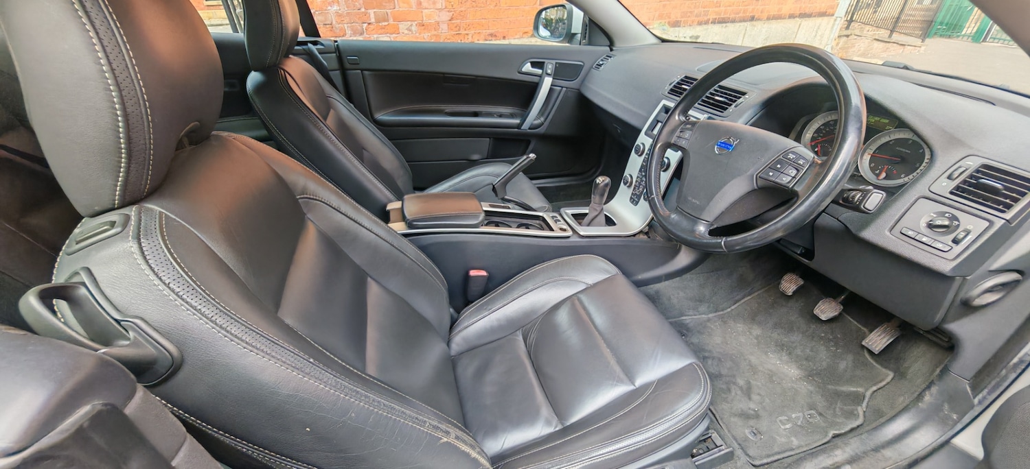 Used Volvo C70 2011 for sale - 78217990: Photo 16