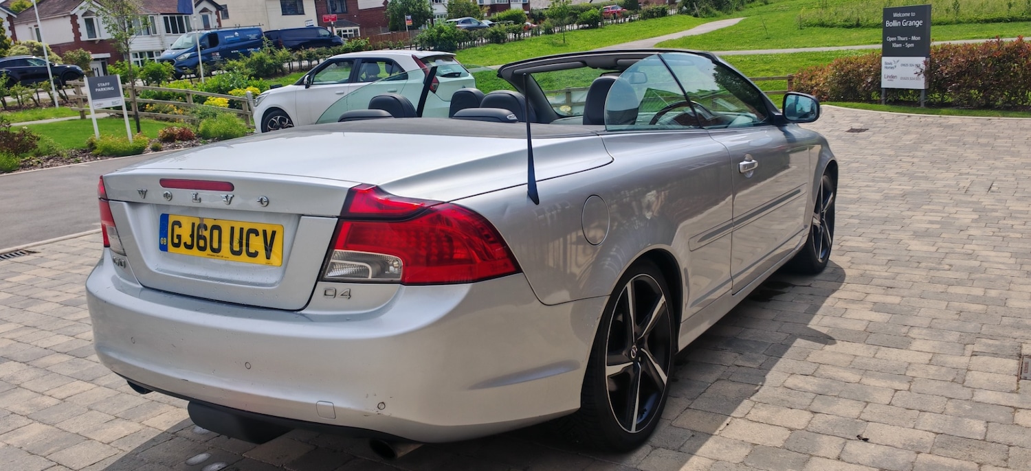 Used Volvo C70 2011 for sale - 78217990: Photo 4