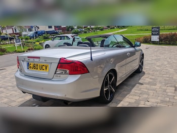 Used Volvo C70 2011 for sale - 78217990: Photo