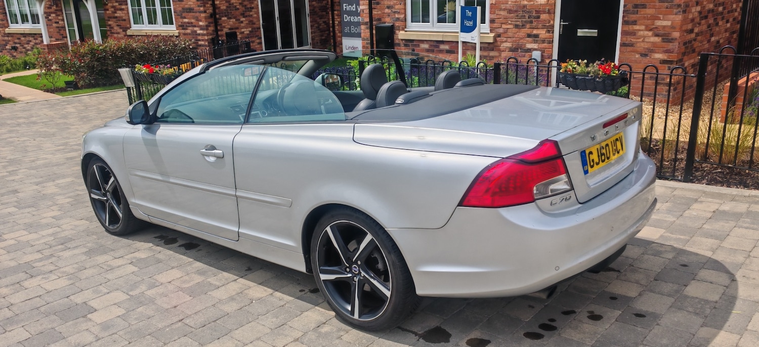 Used Volvo C70 2011 for sale - 78217990: Photo 9