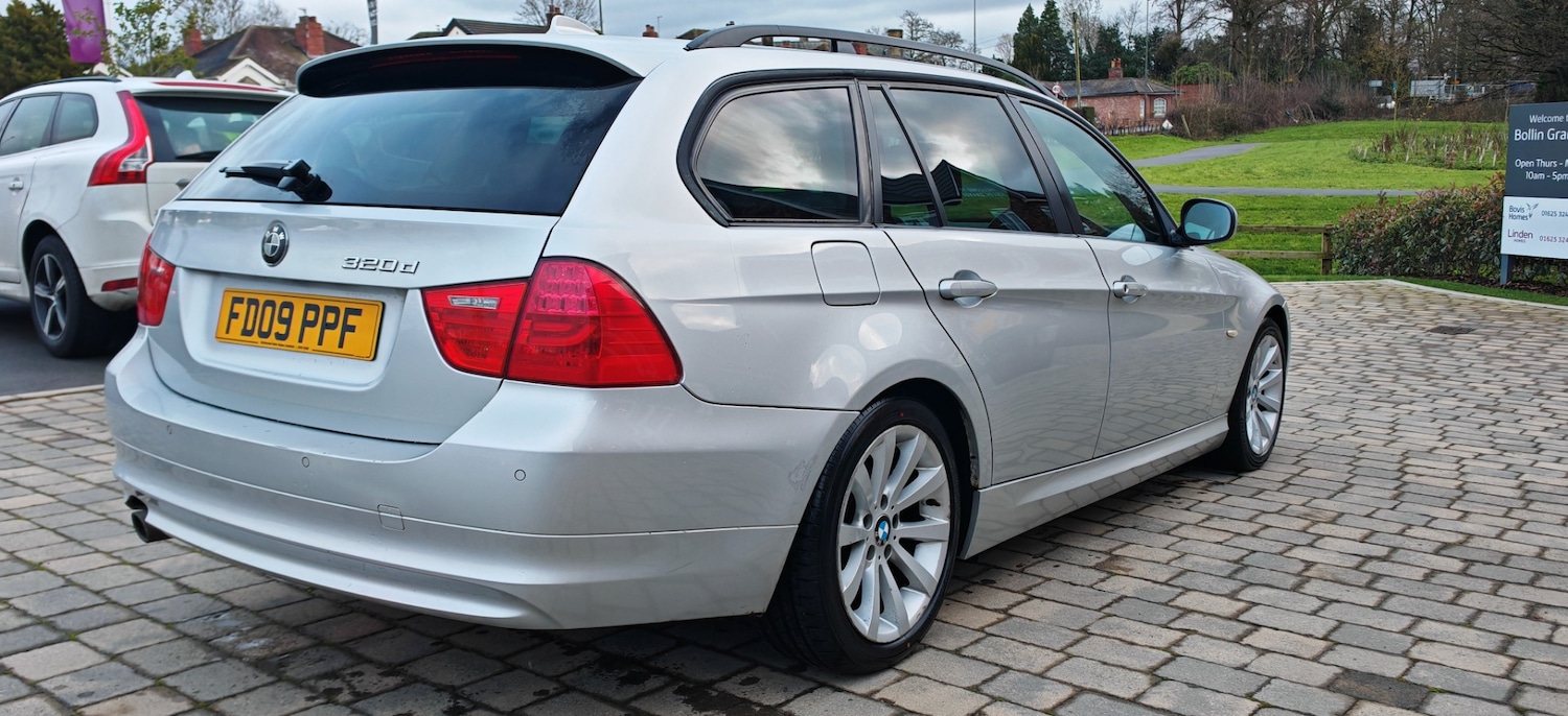 Used BMW 3 Series 2009 for sale - 77562595: Photo 21