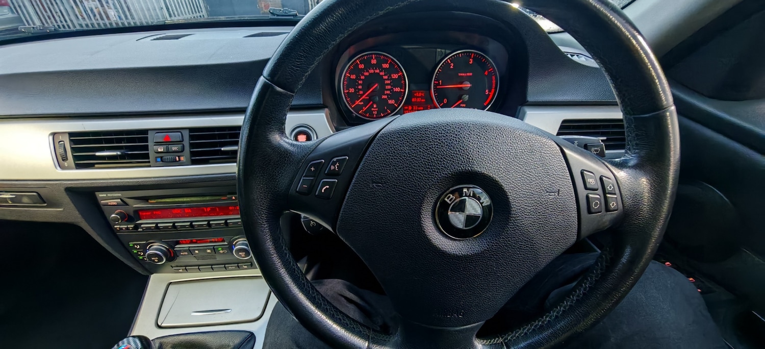 Used BMW 3 Series 2009 for sale - 77562595: Photo 4