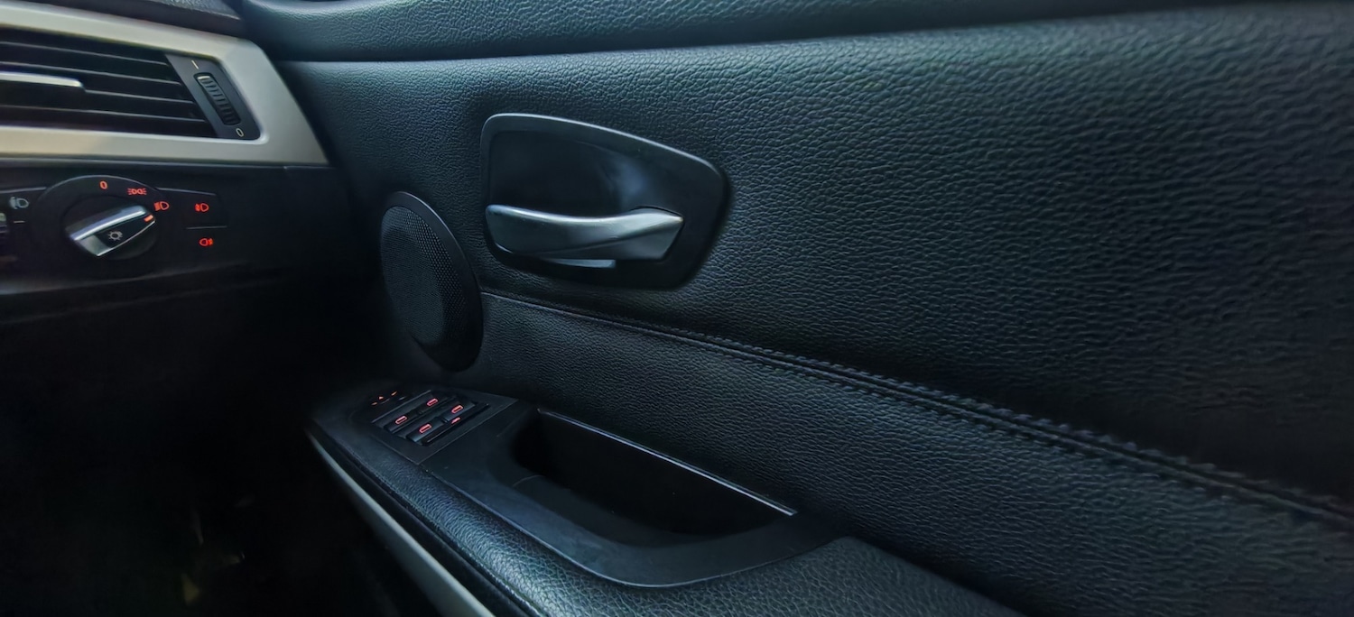 Used BMW 3 Series 2009 for sale - 77562595: Photo 8