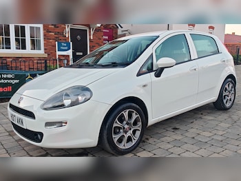 2017 (17) - 1.2 Easy+ 5dr