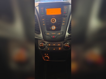 Used Ssangyong Korando 2016 for sale - 78606947: Photo