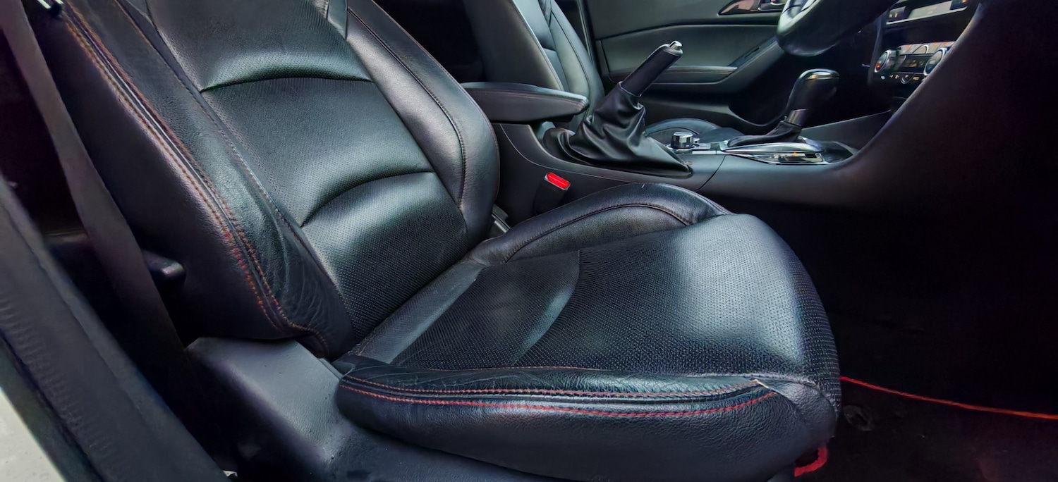 Used Mazda Mazda3 2014 for sale - 77189069: Photo 6