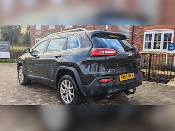Used Jeep Cherokee 2014 for sale - 76960721: Photo